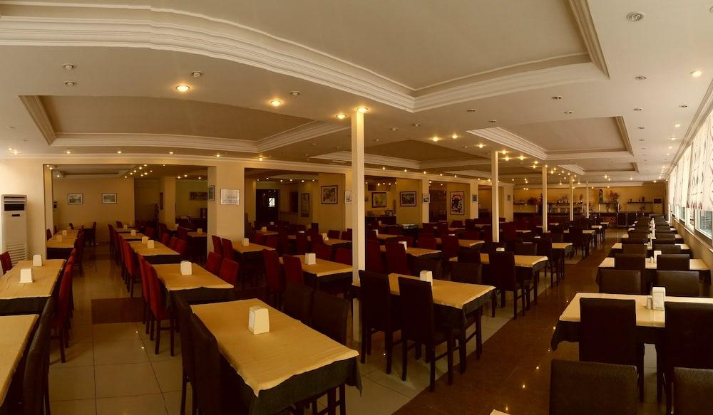 Club Bayar Beach Hotel 알란야 외부 사진