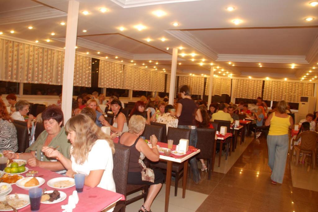 Club Bayar Beach Hotel 알란야 외부 사진