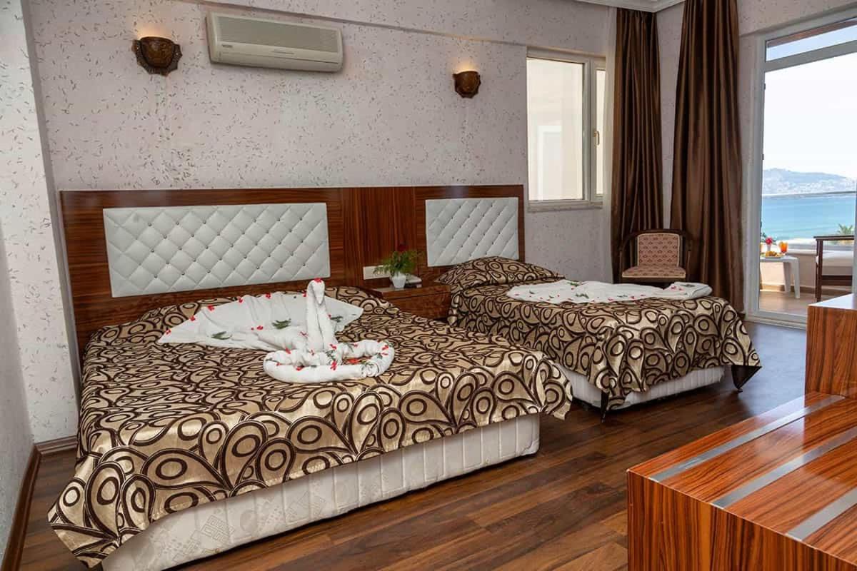 Club Bayar Beach Hotel 알란야 외부 사진